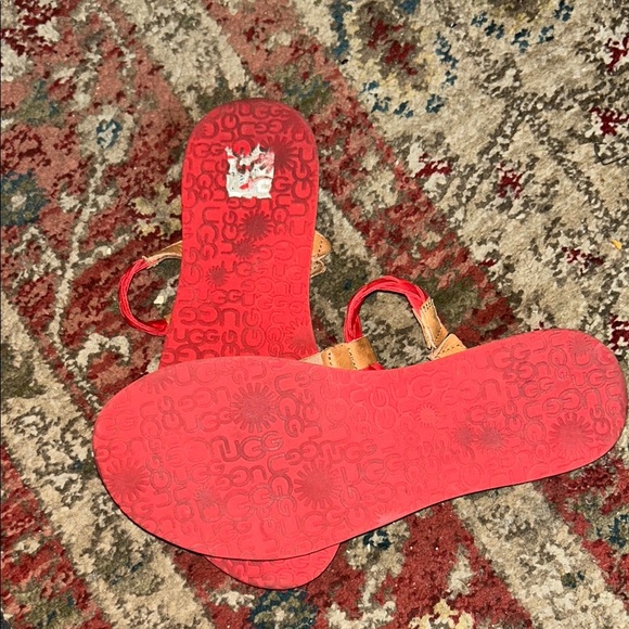 UGG Tan and Red T-Strap Sandals - Picture 6 of 9